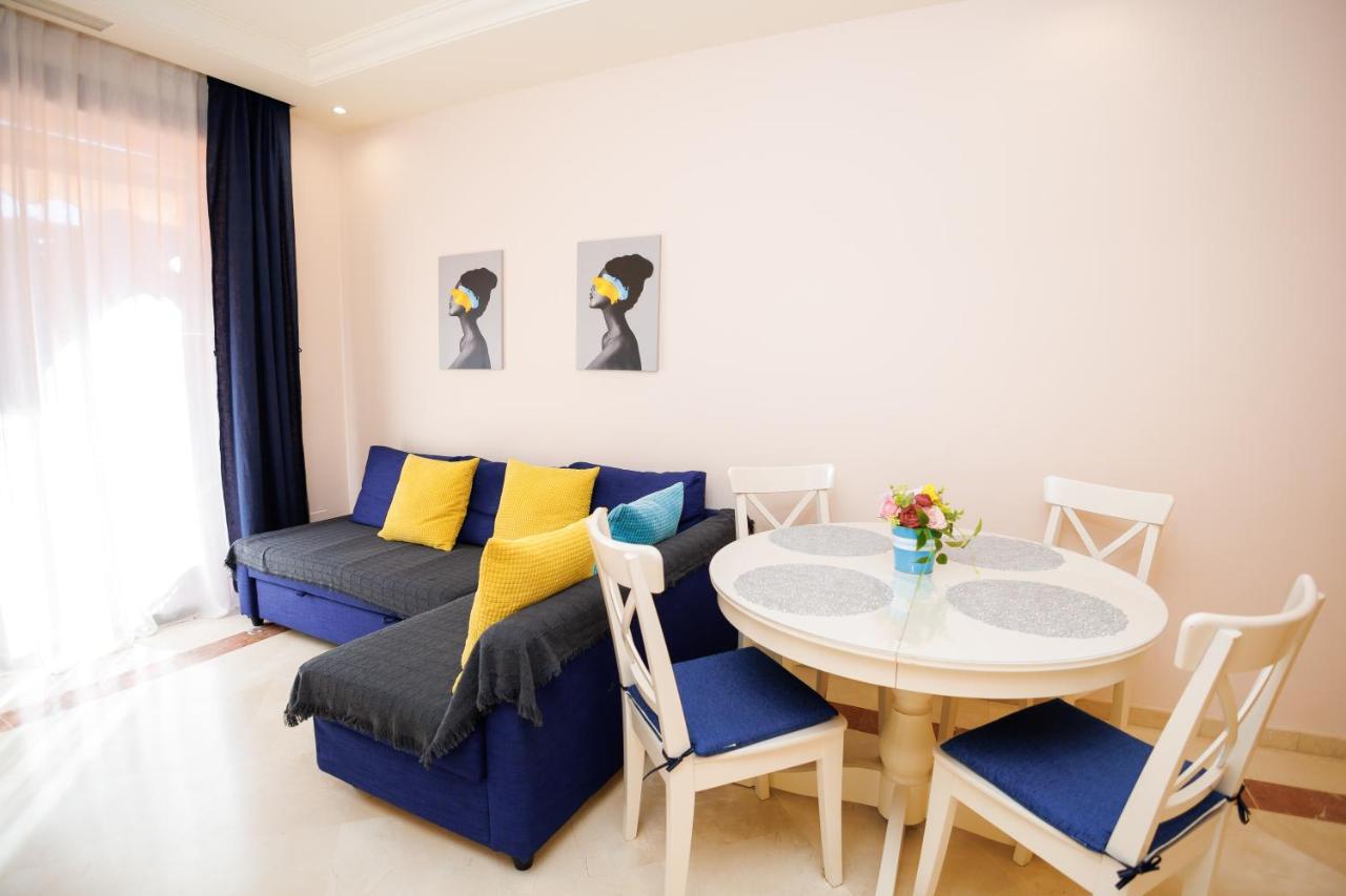 Two-Room Apartment In Elviria Near The Beach With Parking Marbella Buitenkant foto