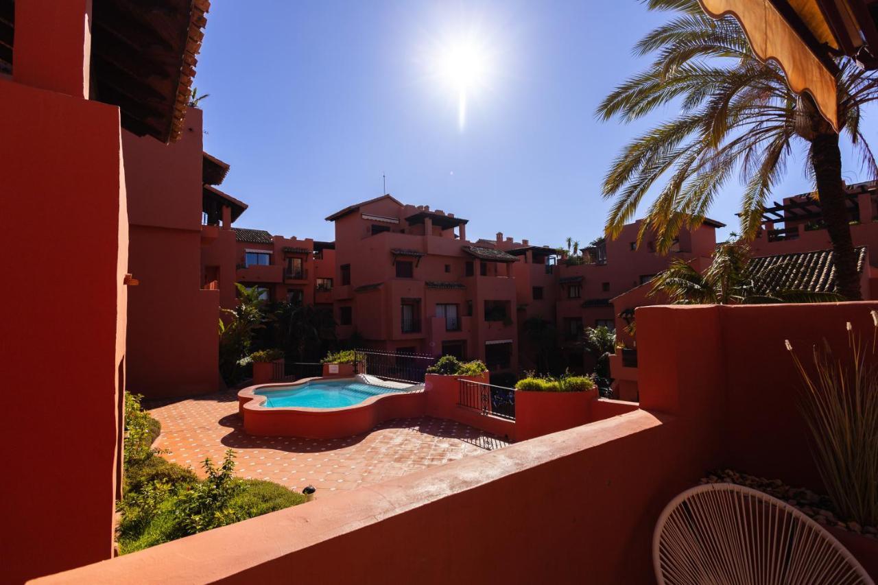 Two-Room Apartment In Elviria Near The Beach With Parking Marbella Buitenkant foto