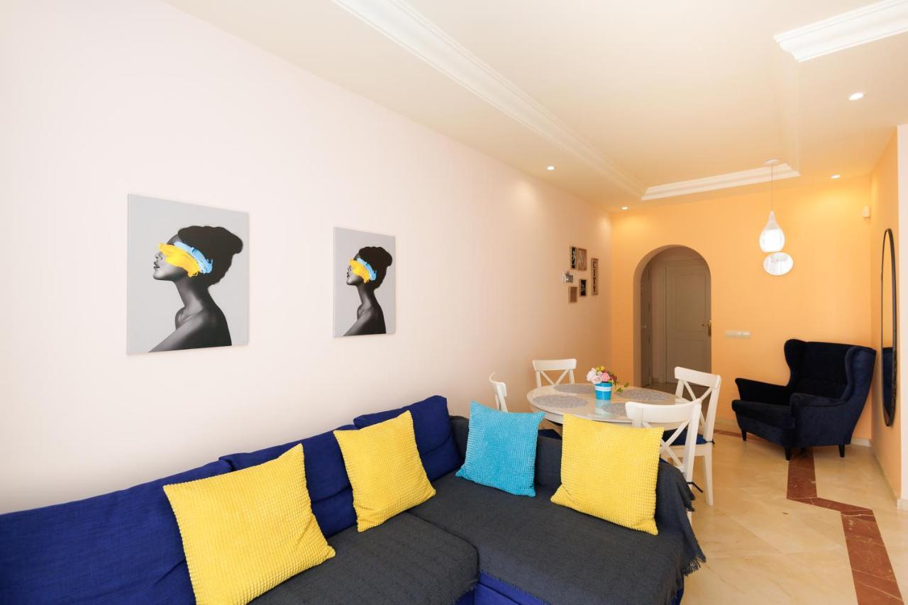 Two-Room Apartment In Elviria Near The Beach With Parking Marbella Buitenkant foto